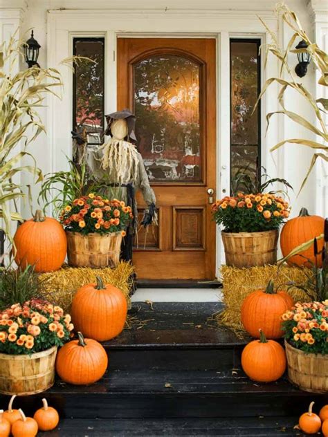 coziest ways  decorate  outdoor spaces  fall