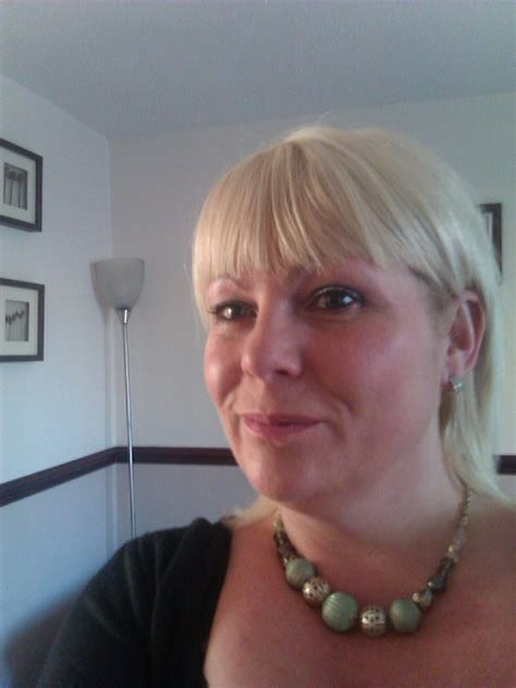 Mae098 45 From Nottingham Is A Local Granny Looking For Casual Sex