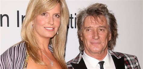 rod stewart and penny lancaster to renew vows smooth