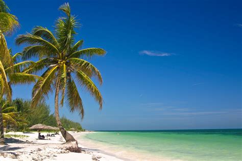 de  mooiste stranden en eilanden van cuba santa maria beach fly  cuba cuba culture cuba