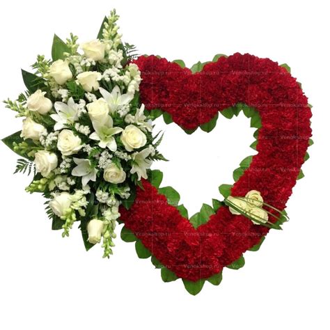 Сердце из живых цветов №5 от 24 000 руб купить по выгодной цене в Москве