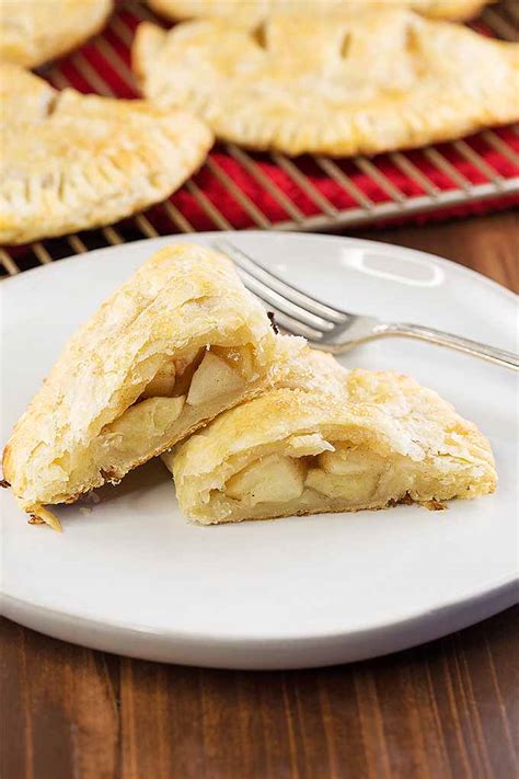 The Best Apple Hand Pie Recipe An Old Fashioned Favorite Foodal