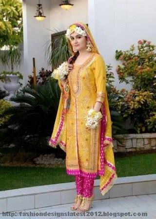 long frocks pakistani dresses mehndi designs