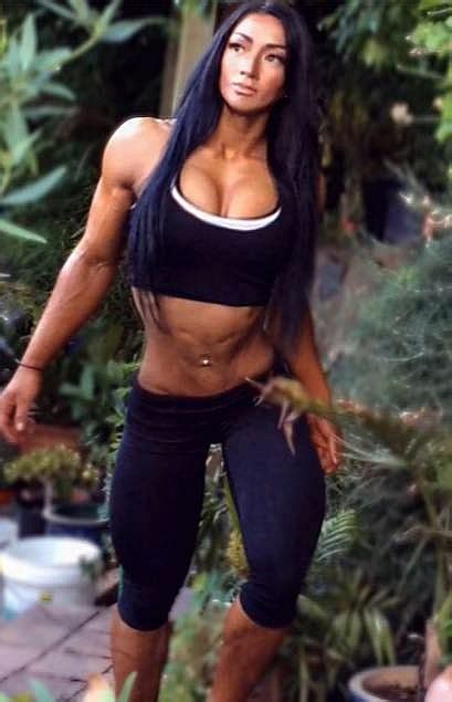 Female Fitness And Bodybuilding Beauties Leala Tann