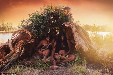 Bobbi Lee Hille S Photos Of Aboriginal Newborns And