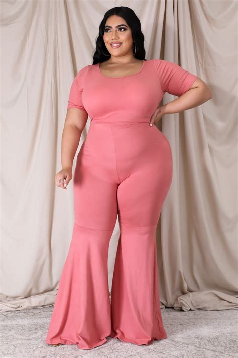 Pin On Curvy Women Fashion