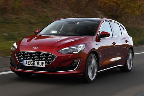 ford focus vignale  review auto express