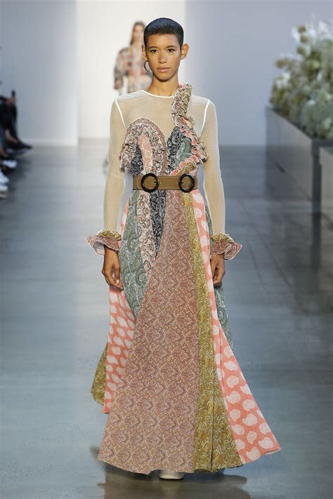 zimmermann spring 2019 ready to wear fashion show collection see the