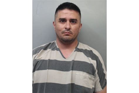 2 5m bond for border patrol agent in killings of 4 in texas