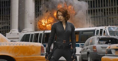 the snl black widow parody movie shows hollywood how not to make a