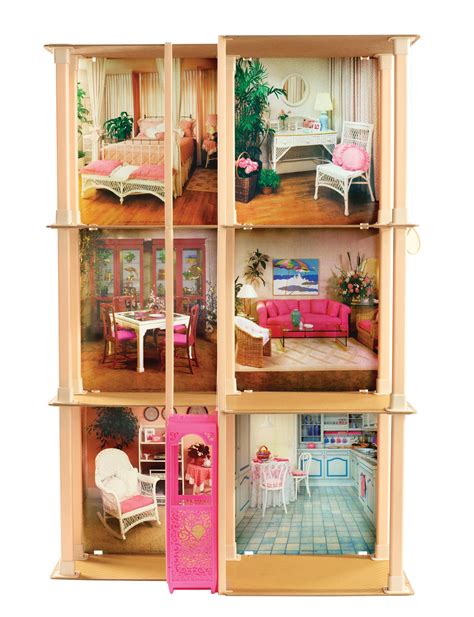 barbie dreamhouse  years   plastic house garden