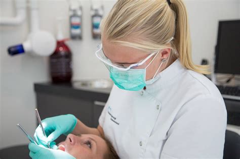 voorkom gaatjes met onze mondhygienist tandartspraktijk kennemerland