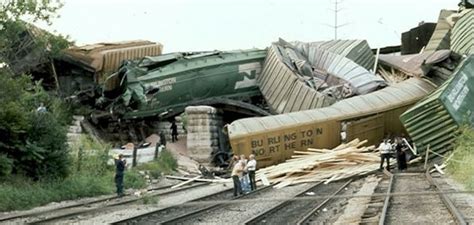 sen baucus warns  huge train wreck