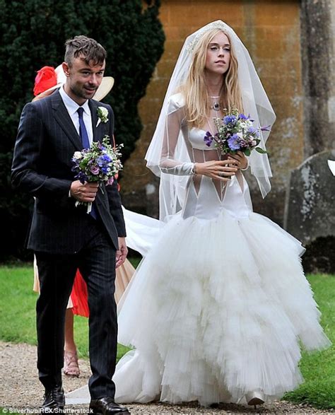 5 Celebrity Wedding Dress Disasters North West Brides