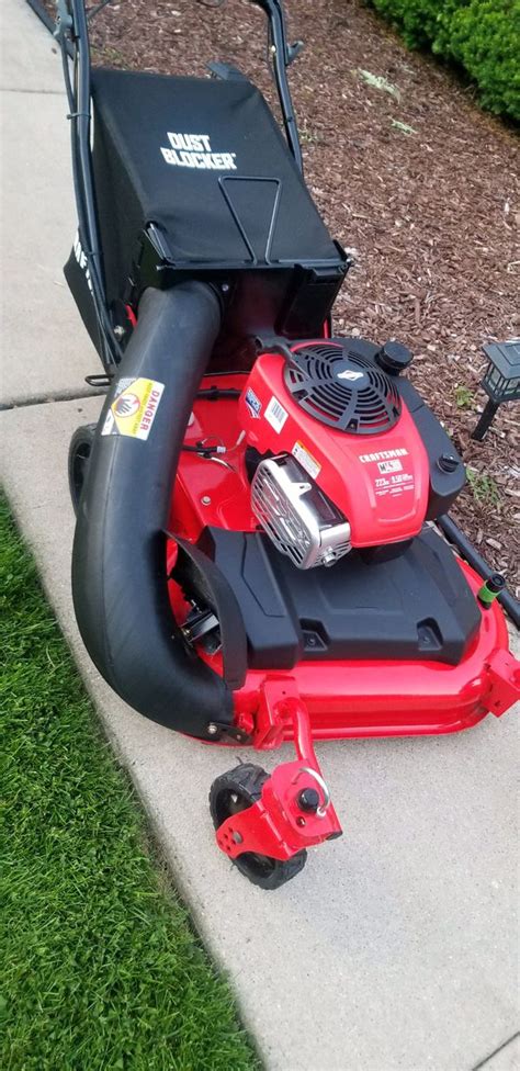 Craftsman M430 223 Cc 28 In Self Propelled Gas Push Lawn Mower With