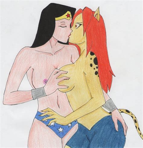 cheetah and wonder woman kiss dc lesbians porn gallery luscious