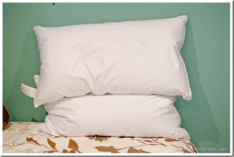 refresh  bedroom choosing   pillow