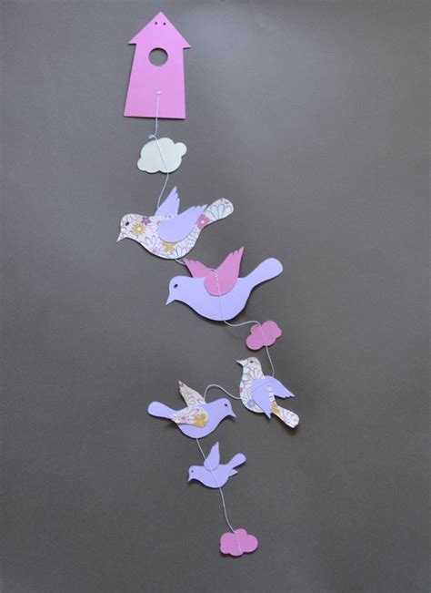 guirlande en papier nichoir oiseau decoration chambre denfant decoration pour enfants par