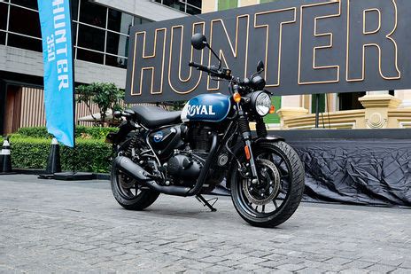 royal enfield hunter  price  offers kmpl mileage retro