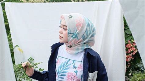 tutorial hijab pashmina ala lesti kejora cocok buat  suka gaya