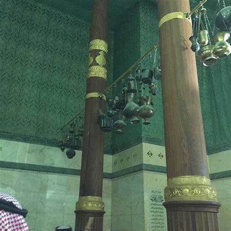 holy kaaba life  saudi arabia