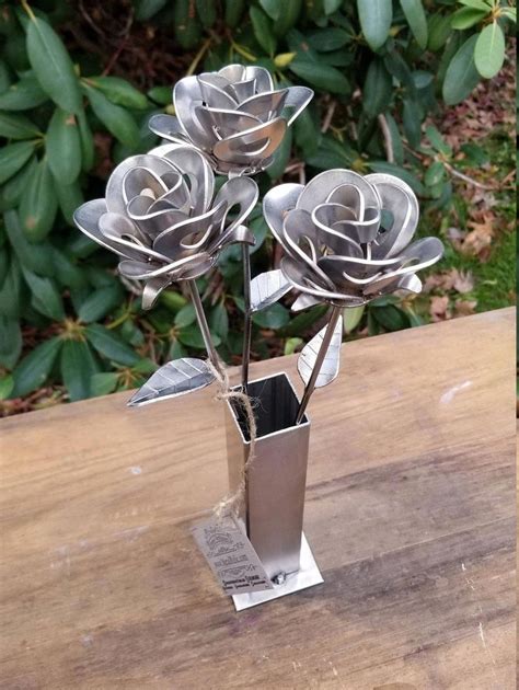 stick welding art weldingart   metal roses metal flowers