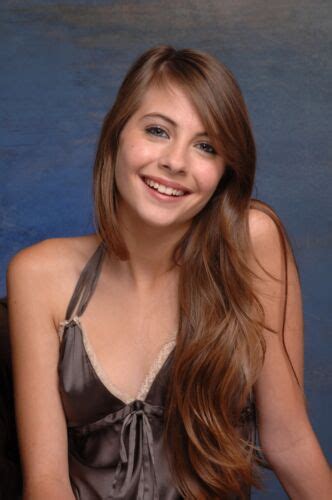 willa holland with the long hair on the shoulder 8x10 picture celebrity