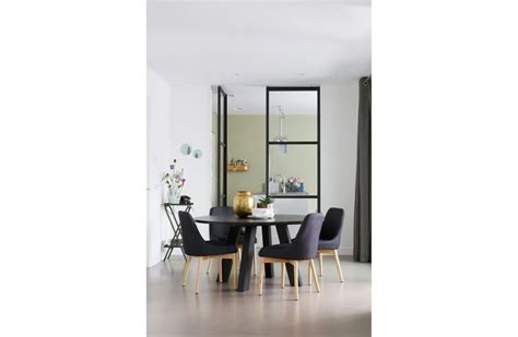 runder tisch schwarz aus eiche massiv home furniture home decor