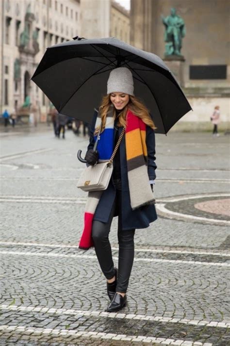 these 12 rainy day outfit ideas prove that style is 100 percent waterproof in 2019 my style