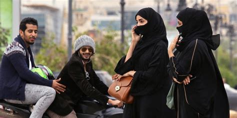 Sisters Flee Saudi Arabia Where They Say Women Are Just Like Slaves