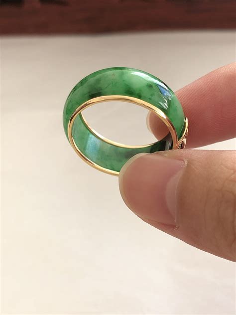 vivid green jade ring type  jade ring classicjade