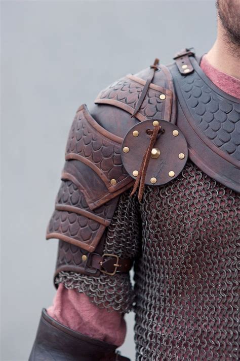 images  leather armor  projects  pinterest armors