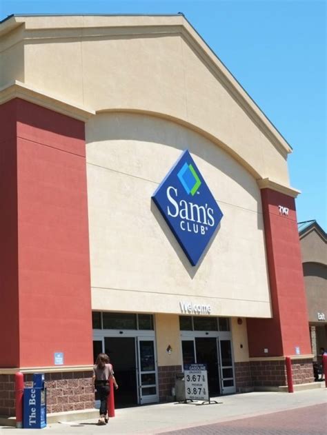 costly shopping mistakes youre making  sams club gobankingrates