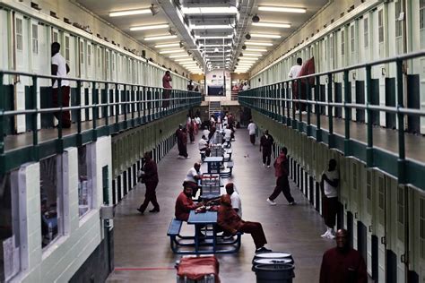 inmates transferring   pennsylvania prison  seattle times