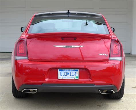 2015 Chrysler 300s Rear View Of The 2015 Chrysler 300s Automobiles