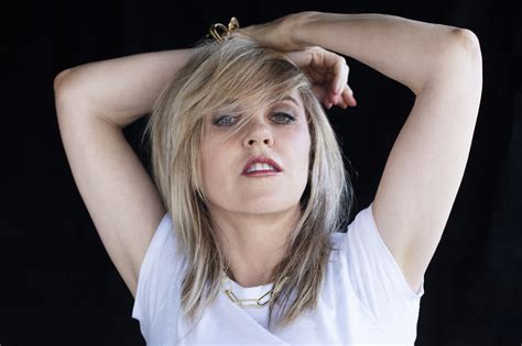 Liz Phair On ‘soberish Britney Spears And More – Rolling Stone