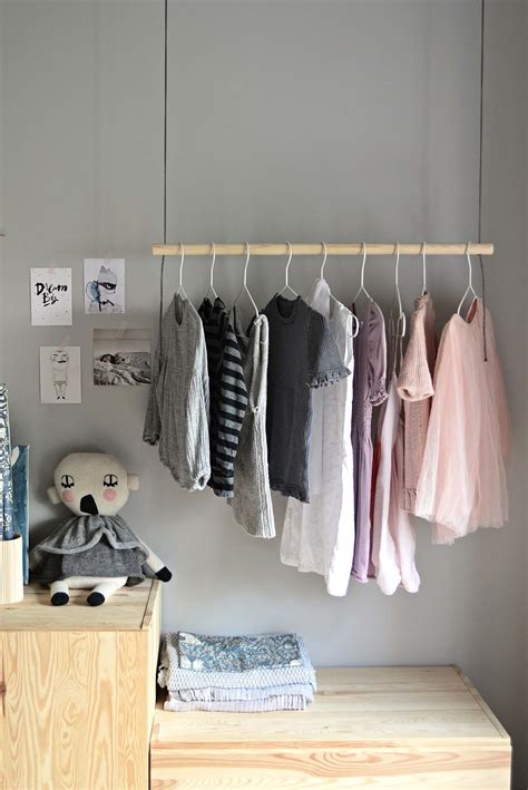 hang    diy hanging clothes rack diy home decor  diy