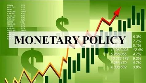 what is monetary policy difference between fiscal vs monetary policy