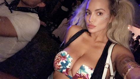 Lindsey Pelas Sexy 25 Photos Videos And S Thefappening