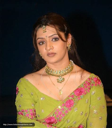 tamil actress aarti agarwal hot   news  entertainment
