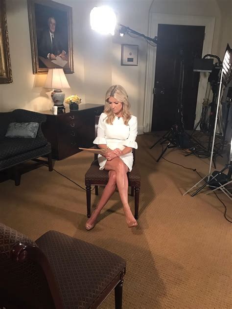 Ainsley Earhardt Feet Fox News Anchor With Hottest Legs