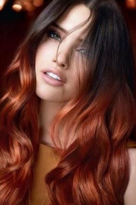 Non c'è alcuna controindicazione nel fare l'henné molto spesso: Shatush rosso rame su capelli castani