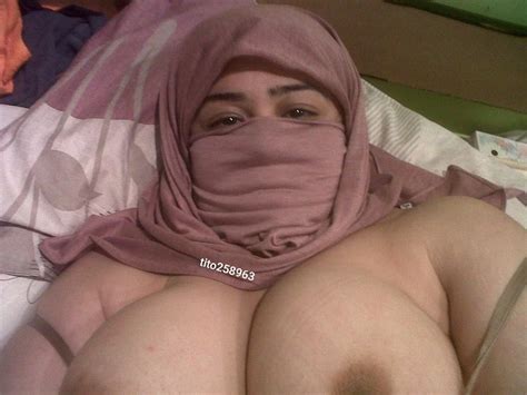 big hijab boobs 28 pics xhamster