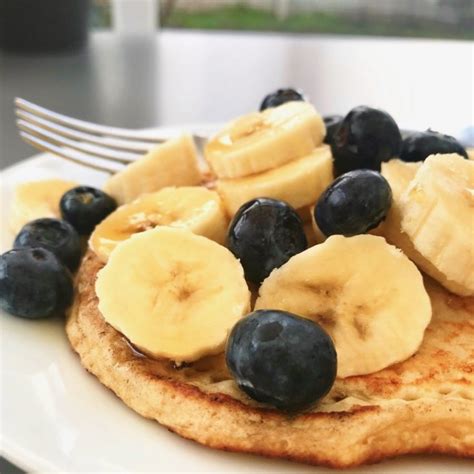 american style fruit pancakes daisies pie