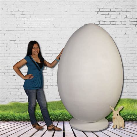 giant egg  base giant sculptures