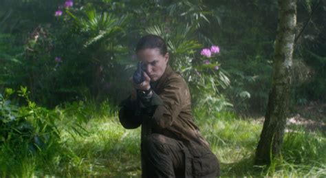 ‘annihilation’ Review Natalie Portman Stars In Brilliant Sci Fi Saga