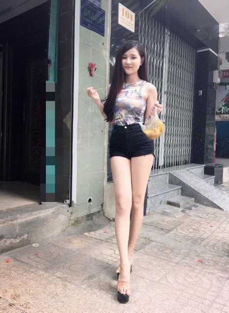 vietnamese girls naked nude gallery