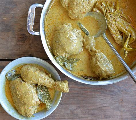 indonesian chicken curry recipe gulai ayam viet world kitchen