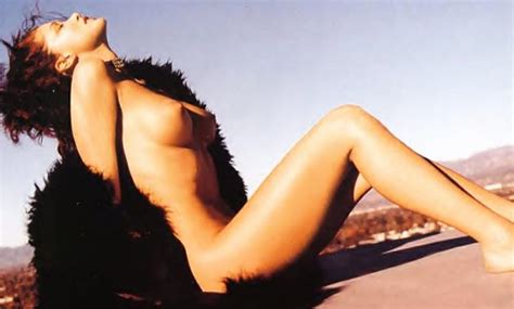 Shannon Elizabeth Nude Pics Topless Sex Scenes Compilation