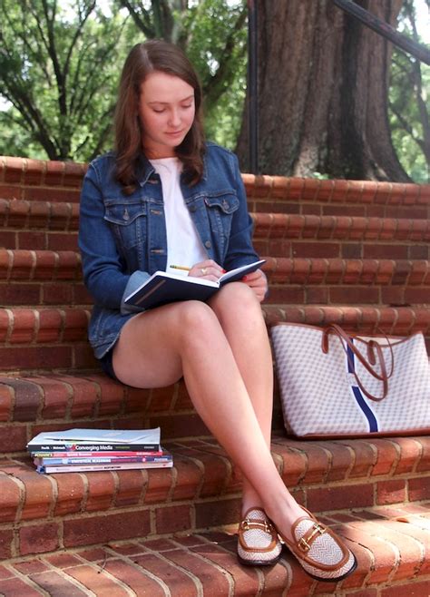 Gimme Glamour 5 Things To Do Your First Semester As A College Freshman